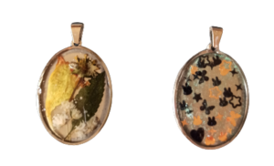 Piezas ligeras, brillantes . diferentes acabados, elegantes. Son piezas artesanales en la reproducción de las mismas no habrá una pieza igual a otra.