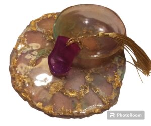 Pequeña bandeja pongotodo con cuenco para dejar pendientes, pulseras, etc