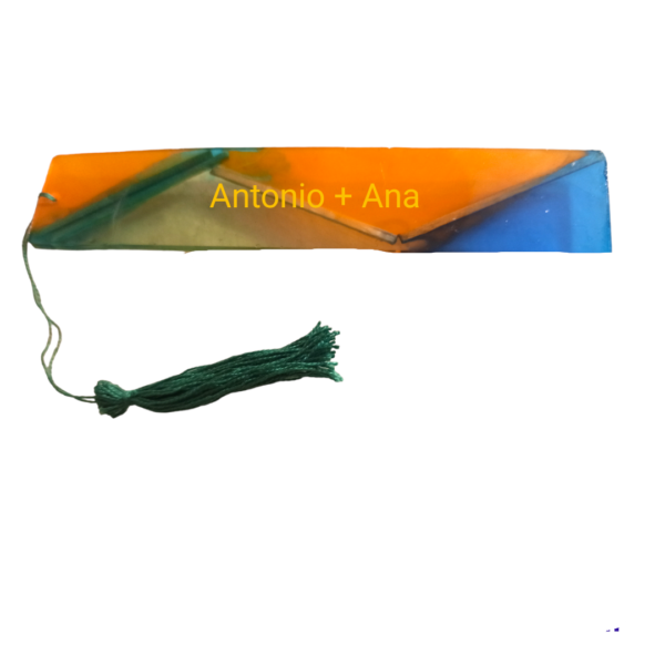 Marcapáginas, dos tamaños personalizables. Colores acabados fantasía, nacarados, con nombres, etc.