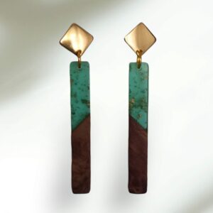 Son piezas muy ligeras, complementos ideales para tus looks. Regalo perfecto.