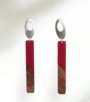 Son piezas muy ligeras, complementos ideales para tus looks. Regalo perfecto.
