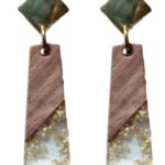 Son piezas muy ligeras, complementos ideales para tus looks. Regalo perfecto.