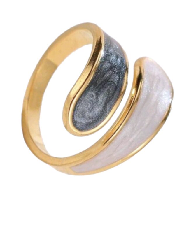 Anillo abierto, dorado/nacarados dos tonos.