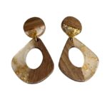 Son piezas muy ligeras, complementos ideales para tus looks. Regalo perfecto.